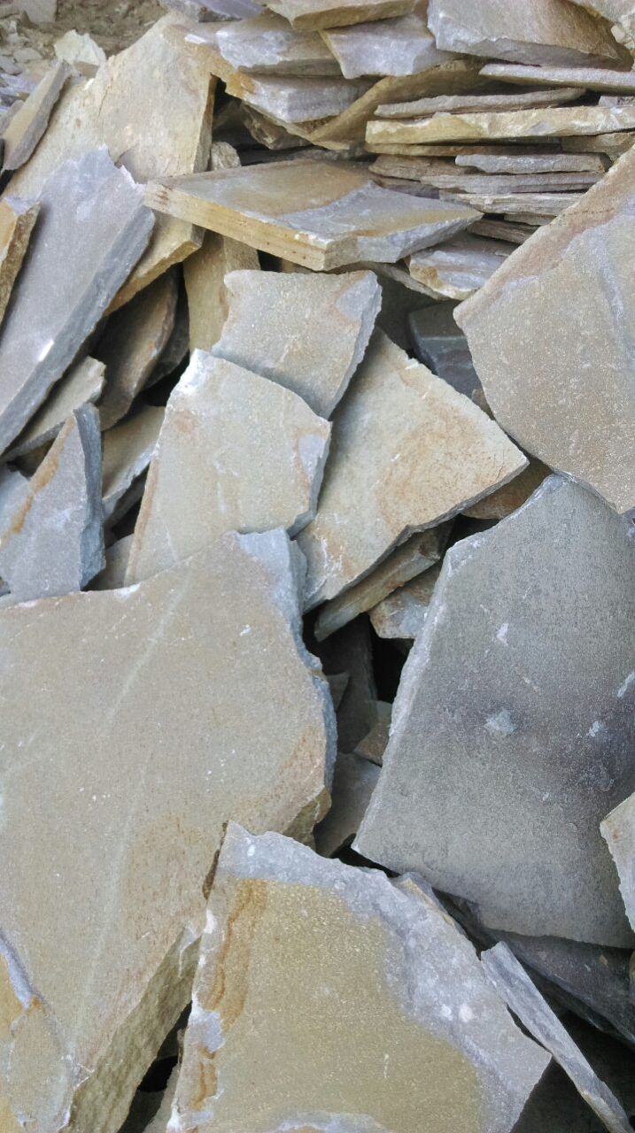 Studenički kamen - Lomljena ploča - Slika 12